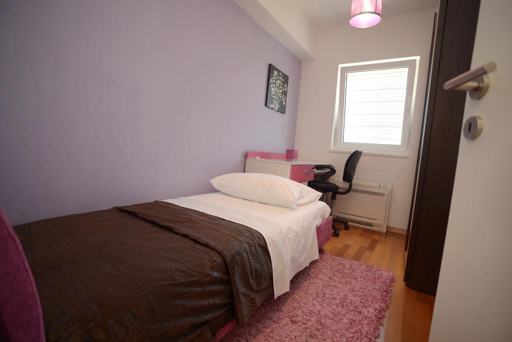 Base Bridge Apartment - Zadar City Centre - Free Parking エクステリア 写真