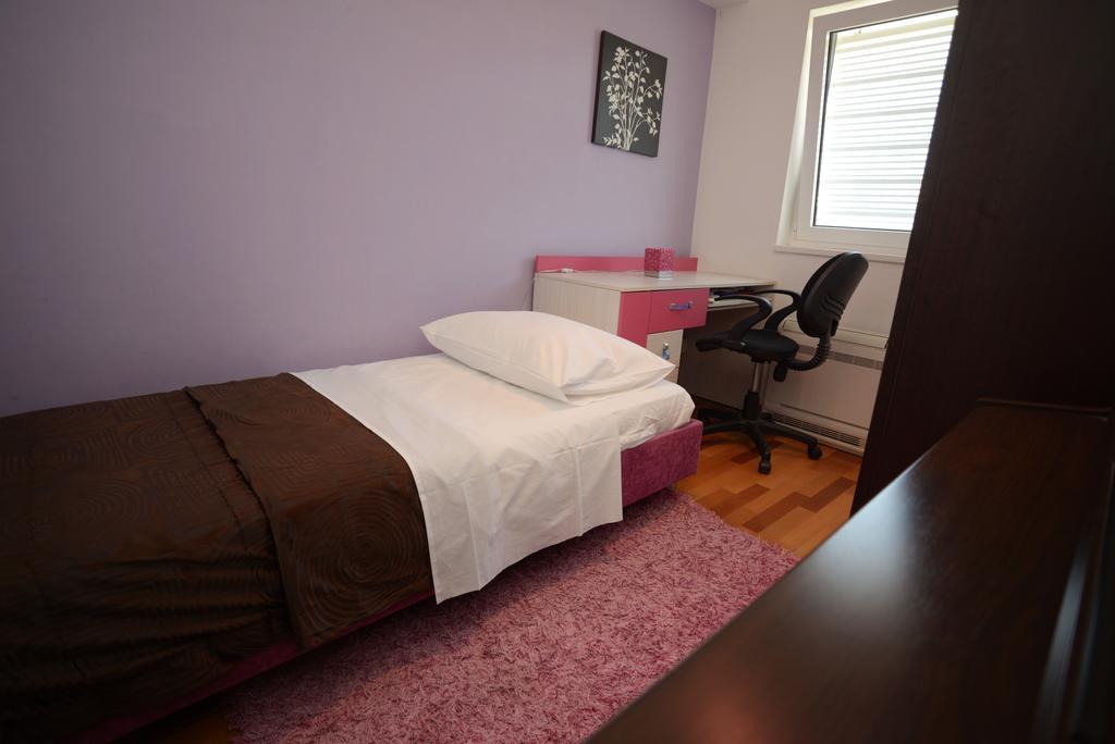 Base Bridge Apartment - Zadar City Centre - Free Parking エクステリア 写真